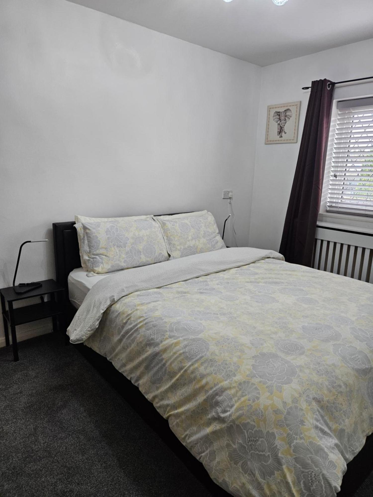 Entire Rental, Easy Reach To Etihad Stadium Манчестер Екстер'єр фото